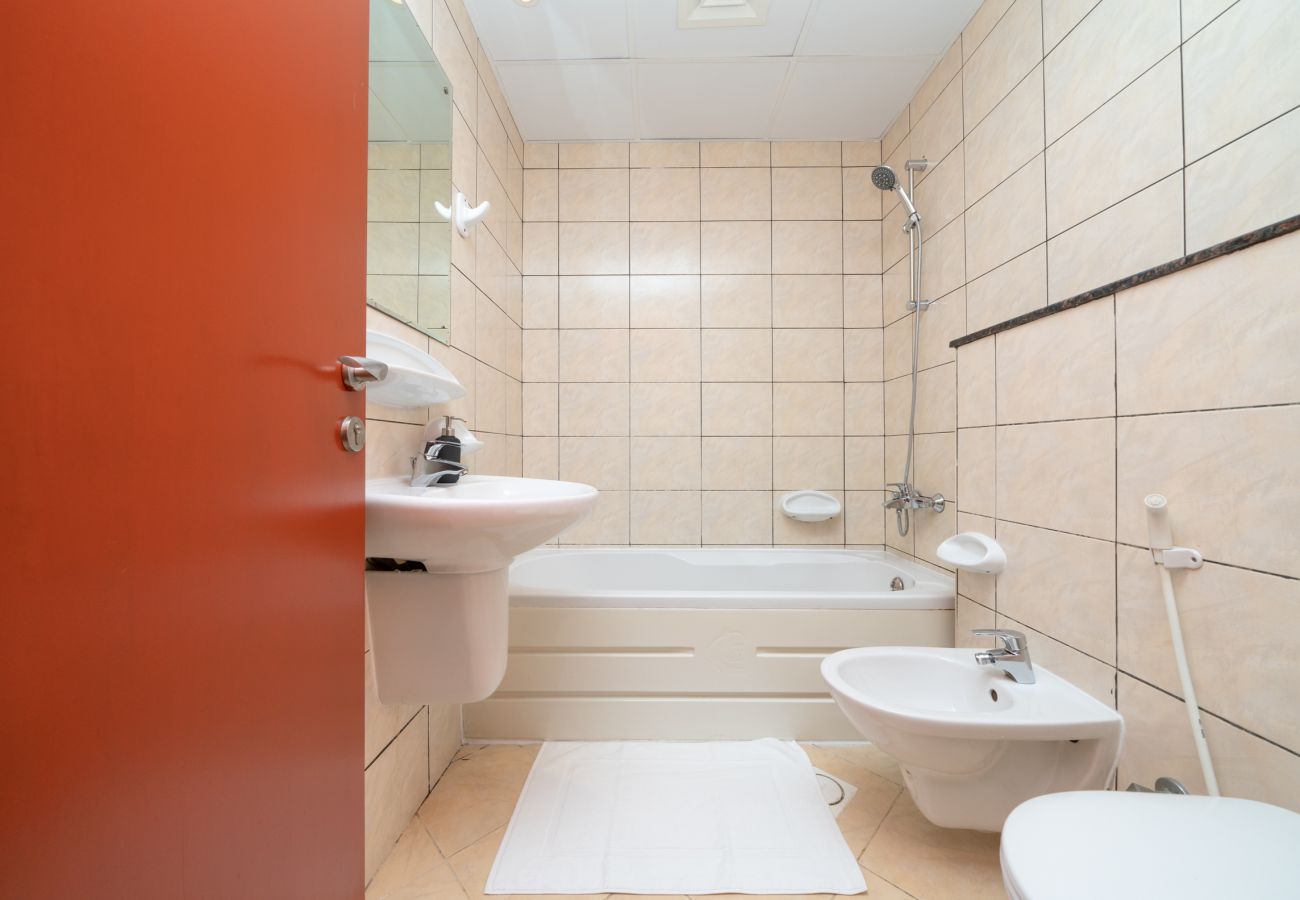 Apartment in Dubai - Marina Pinnacle | 1 Bedroom