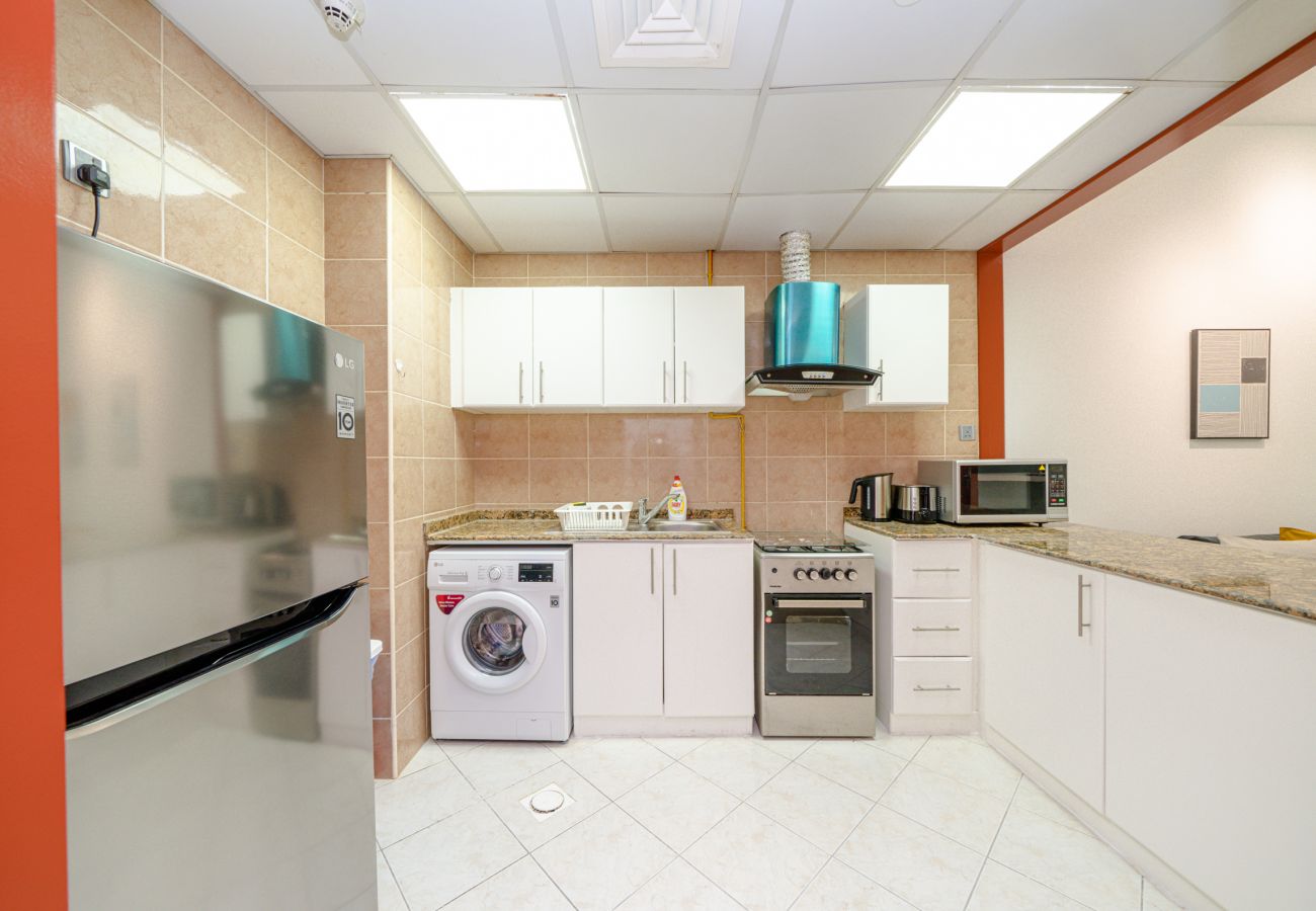 Apartment in Dubai - Marina Pinnacle | 1 Bedroom