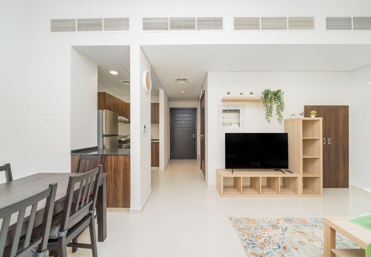 Villa in Dubai - DAMAC Hills 2 Victoria Villa | 3 bedrooms