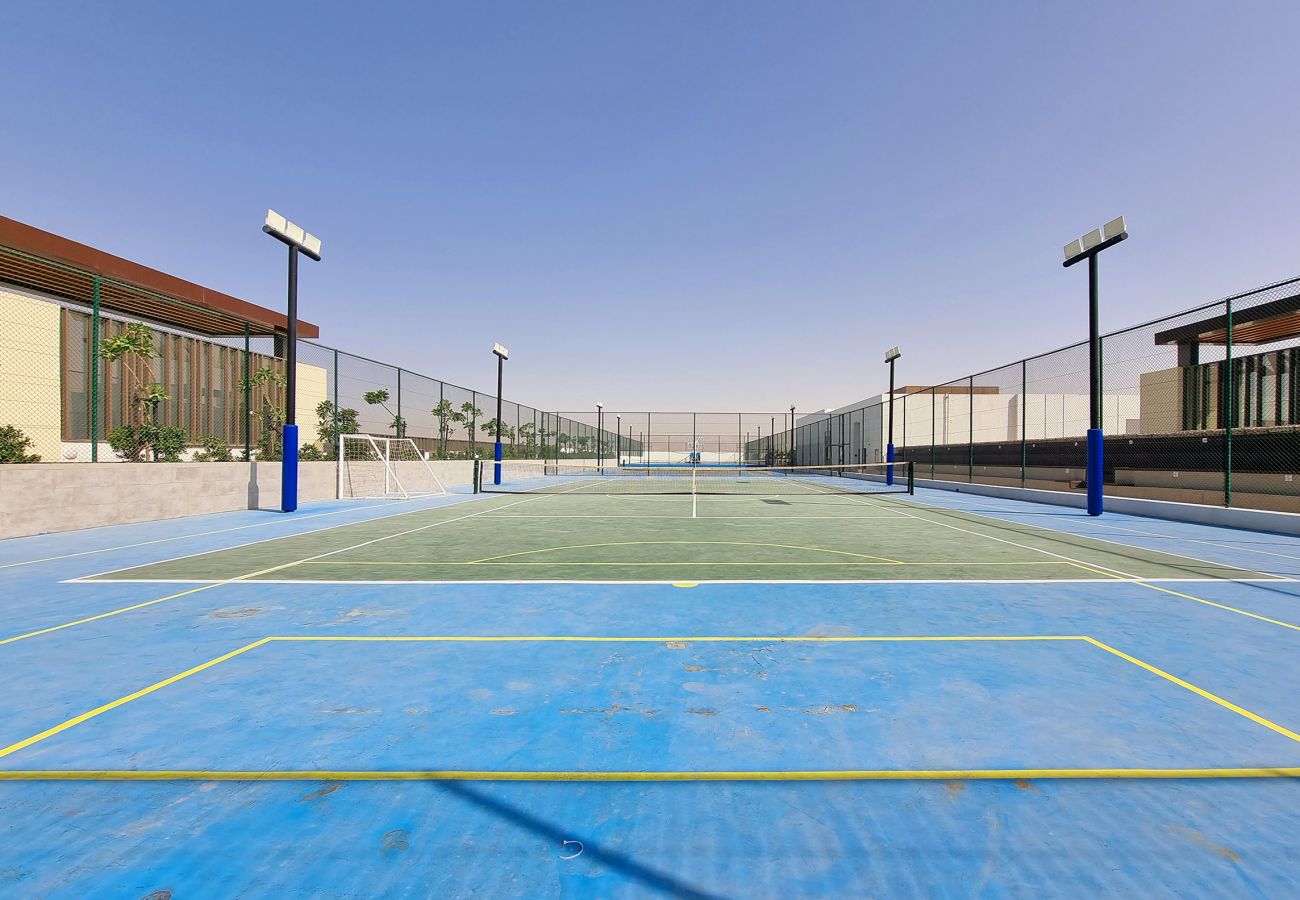 Villa in Dubai - DAMAC Hills 2 Victoria Villa | 3 bedrooms