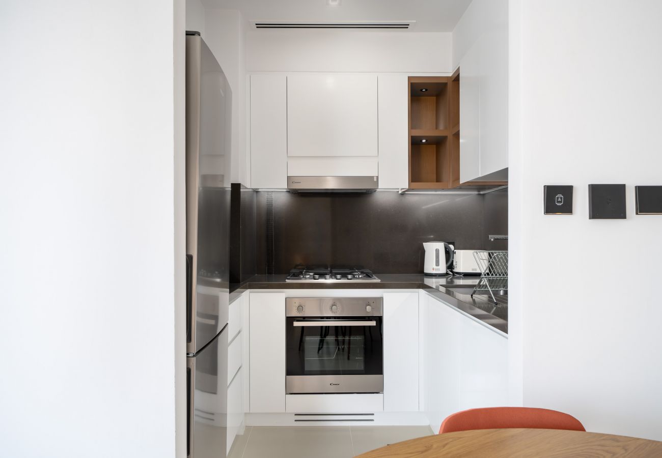 Apartment in Dubai - Vida Residences Dubai Marina | 1 Bedroom