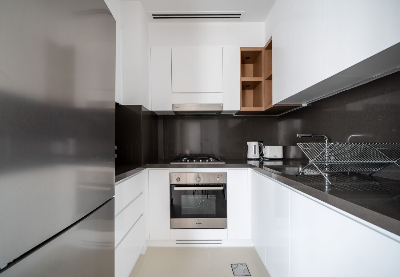 Apartment in Dubai - Vida Residences Dubai Marina | 1 Bedroom