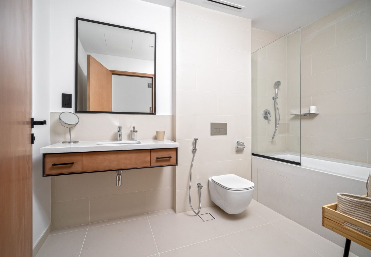 Apartment in Dubai - Vida Residences Dubai Marina | 1 Bedroom