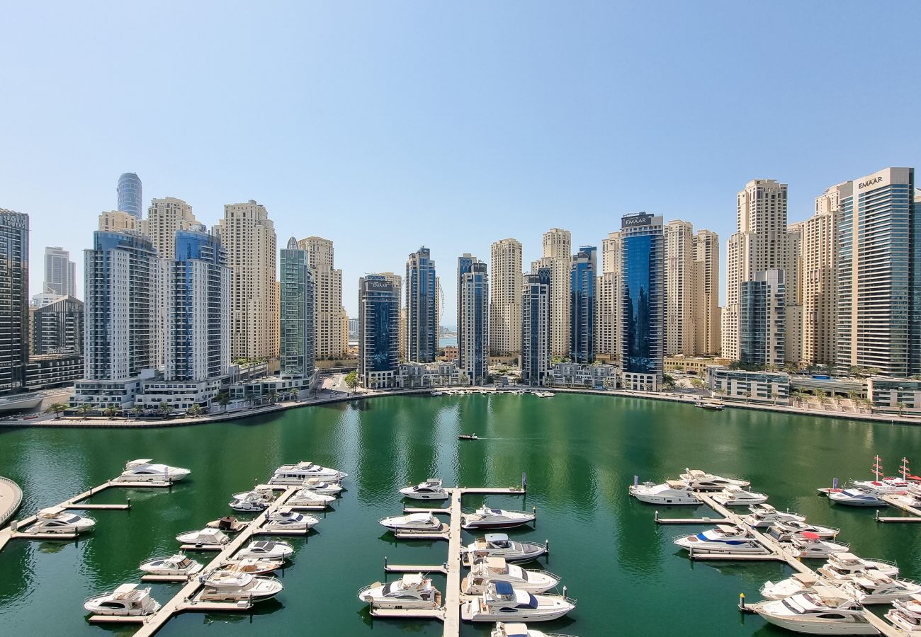 Apartment in Dubai - Vida Residences Dubai Marina | 1 Bedroom