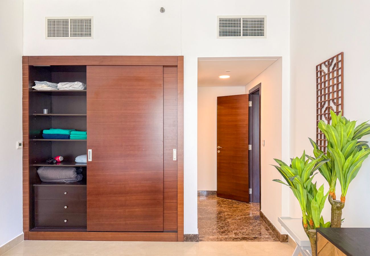 Apartment in Dubai - Sparkle Tower | 1 bedroom
